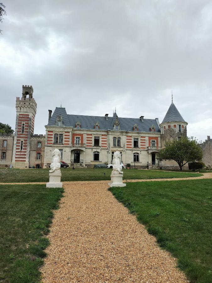 Chateau Le Haut Villaumay Auzouer-en-Touraine Buitenkant foto
